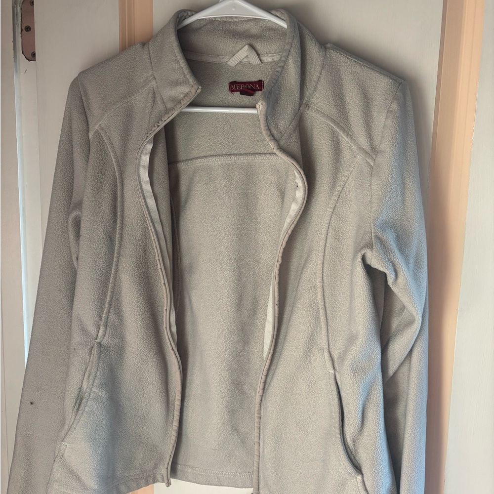 White fleece Merona zip up jacket